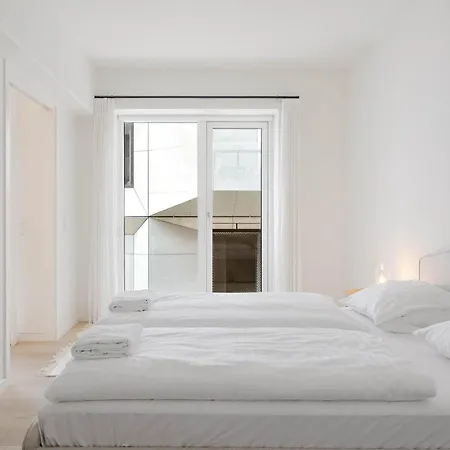 Charming In Spacious Retreat For 6 Lägenhet Köpenhamn