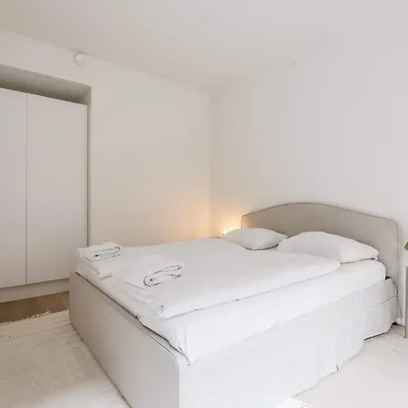 Apartamento Charming In Spacious Retreat For 6 Copenhague